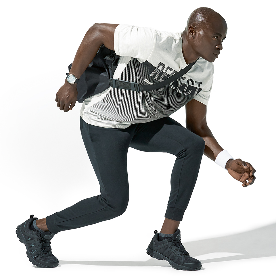 Sports watches to gym with