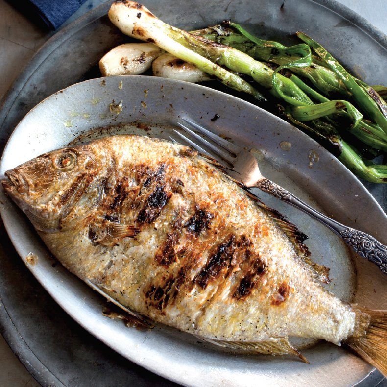 Everything you need to entertain the South African way | Edgars edit cookware serveware utensils crockery cutlery wine glasses cheese platters grill braai cape malay curry